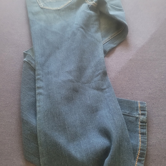 Aeropostale low rise slightly flared leg Jean 👖 - Picture 8 of 9